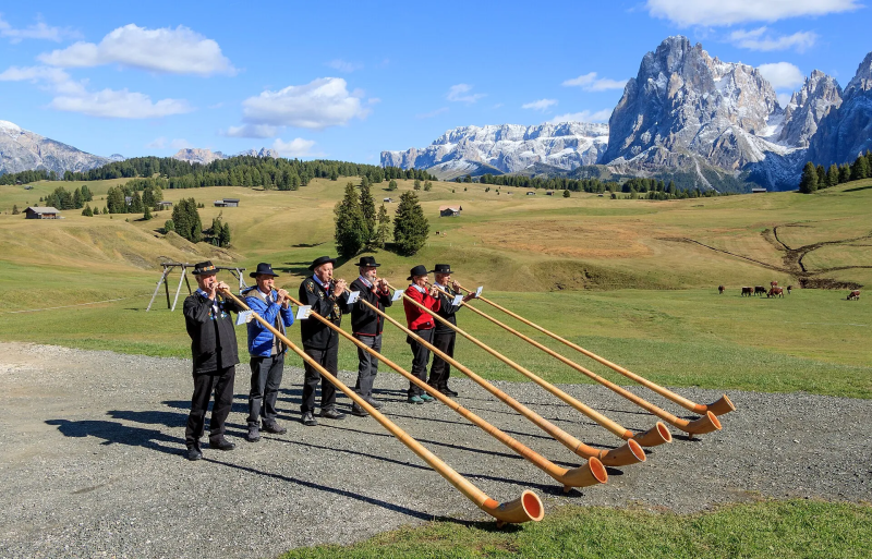 Alphoornspelers op de Seiser Alm